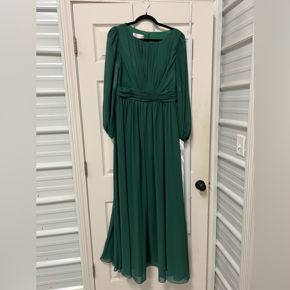 JJ’s house bridesmaid dress